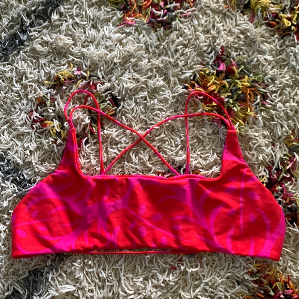 Mikoh top